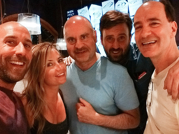 vi, Nerea, Rob, Gorka, Joe en Gros