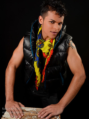 Luis_042_20120327
